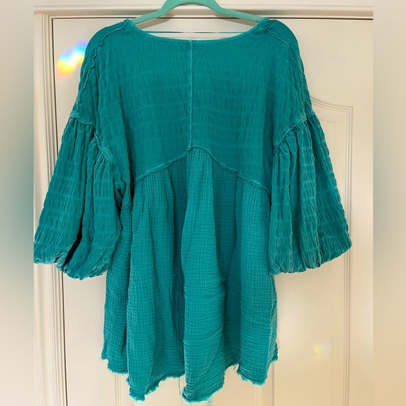 We The Free Balloon Sleeve Shirt NWOT - Picture 2 of 3